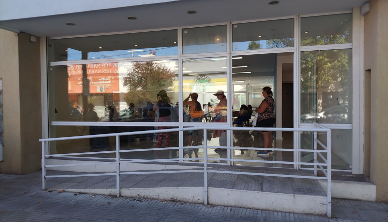 PAMI comenzó a atender en su nueva sede de calle 63