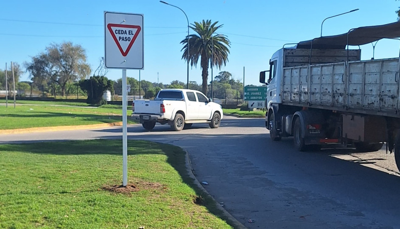 El municipio replica tareas de señalización en puntos estratégicos de la ciudad