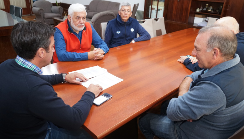 El Intendente recibió al INTA tras la supresión de la Agencia de Extensión Rural en Necochea