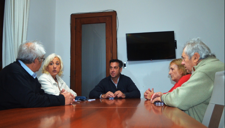 El intendente se reunió con la cooperadora del Hospital Irurzun para avanzar en proyectos clave