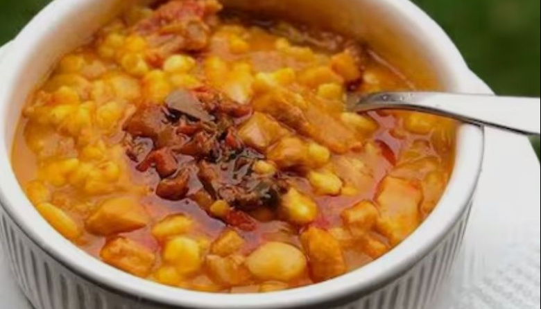 Impulsan corredor gastronómico patrio para el 25 de Mayo