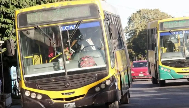 Pliego de colectivos: Plazo por 20 años y unificación de las dos líneas de los “verdes”