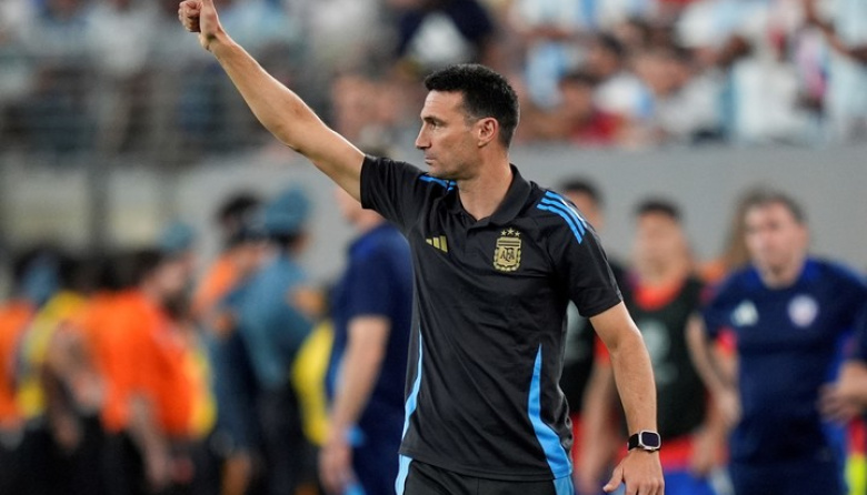 Scaloni sigue probando: ¿quién es el nuevo convocado que sueña con meterse en la lista final?
