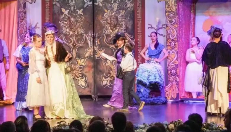 La gala patria volvió a emocionar en el Sandrini