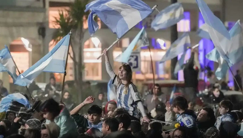 Argentina no pudo ser campeón, pero recibió un apoyo incondicional en la ciudad