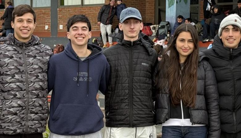 Cinco medallas para la Escuela Municipal de Necochea en el Provincial U23 y Mayores de Atletismo