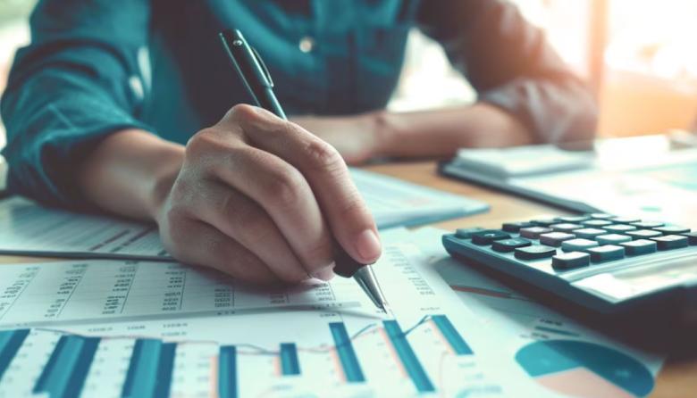 Los balances de los bancos empiezan a mostrar una disminución de la mora, pero el crédito crecerá lento