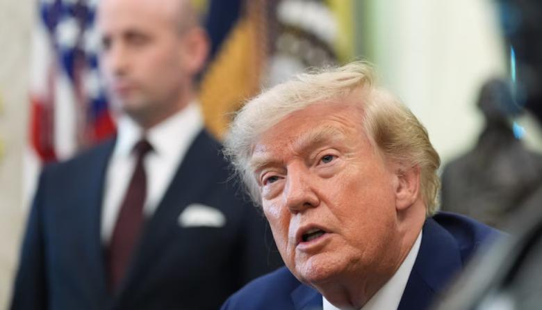 Trump sugirió que apostará a que la presión económica obligue a Irán a retomar las negociaciones: “Le estamos bajando el tono”