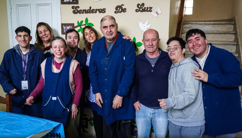 “Senderos de Luz” mantiene el trabajo protegido en la ciudad