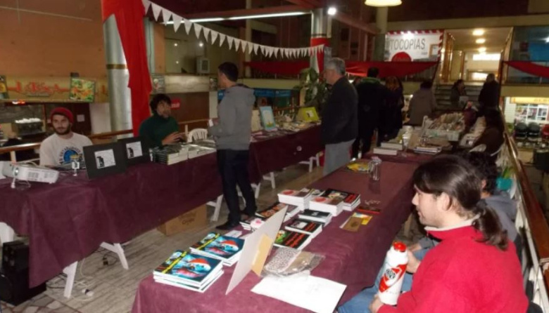 Comienza la 25° edición del Feria del libro y las Artes