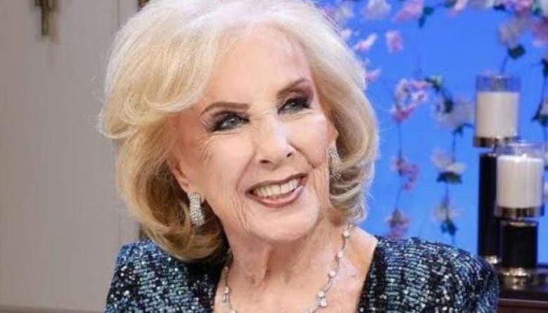 Mirtha Legrand reapareció tras su internación y compartió una tierna foto familiar por el Día de la Madre