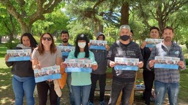 Candidatos del Frente de Todos con vecinos y comerciantes de Fernández