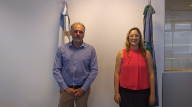Demian Ledesma con la ministra de Trabajo de la Provincia de Buenos Aires