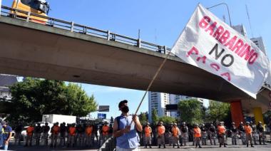 Hace nueve meses que los trabajadores de la empresa Garbarino no cobran su sueldo