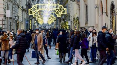 El mundo cancela fiestas de fin de año y refuerza medidas frente al alza de contagios