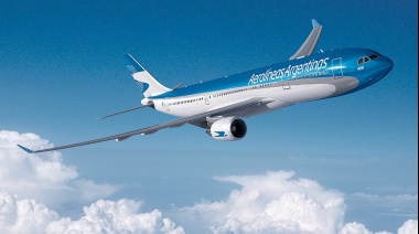 Pilotos de Aerolíneas Argentinas fueron perseguidos por Ovnis en el sur