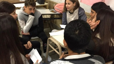 Servicio Local brindó taller de ESI en el exColegio Nacional