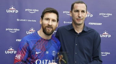 Messi recibió el premio al mejor jugador del mes en Francia