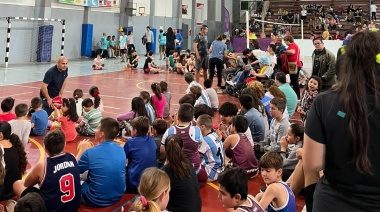 Se hizo el cierre de las Escuelas Municipales con un Polideportivo repleto de familias