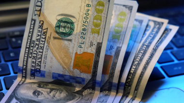 El dólar blue volvió a subir tras registrar dos bajas consecutivas: ¿Cómo cerró la semana?
