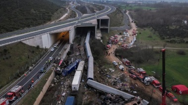 Más de 30 muertos y 130 heridos dejó un impactante choque de trenes en Grecia