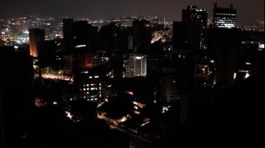 Más de 20 millones de personas se quedaron sin luz por un gigantesco apagón