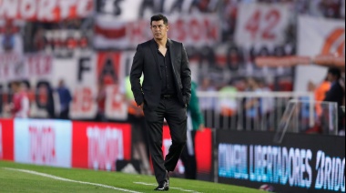 Riquelme acordó la contratación de Jorge Almirón como nuevo técnico de Boca