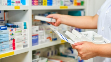Denuncian a los laboratorios de medicamentos: "Peligra seriamente el servicio farmacéutico"