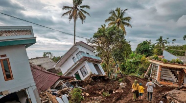 Sin dejar víctimas fatales, un terremoto de magnitud 6,5 sacudió la isla de Java
