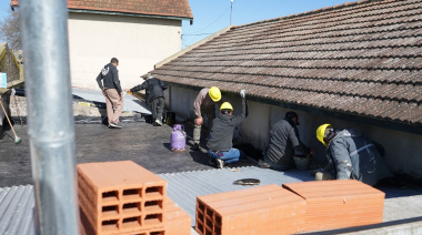 Se realiza una importante obra de reparación de la cubierta en la Escuela Municipal de Artes