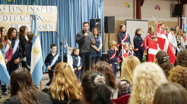 El Intendente resaltó el rol de la educación pública en el acto del Día del Maestro