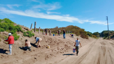 Con amplia participación de instituciones y vecinos se realizó una jornada de plantación
