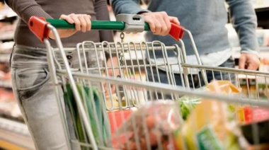 Inflación de 2,3% en octubre: cuánto necesitó una familia tipo para no caer en la pobreza