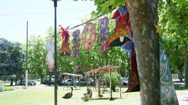 Se invita a disfrutar un concierto navideño en la plaza en torno al encendido del Árbol y el Pesebre