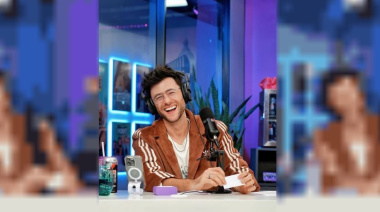 El influencer definió la obra como un desafío constante y explicó que el proceso lo sorprende desde el inicio.