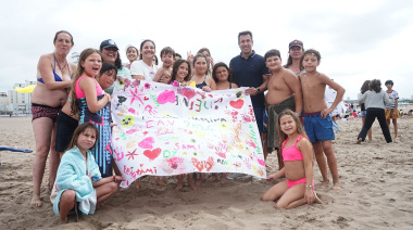 Con un acto multitudinario en la playa concluyó el programa de Escuelas de Verano 2026