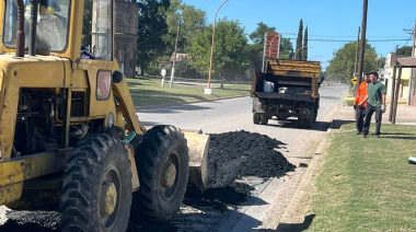 Intensifican trabajos viales y mantenimiento urbano en Juan N. Fernández