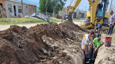 Se amplía la red cloacal en calle 85 y se fortalece la infraestructura sanitaria del distrito