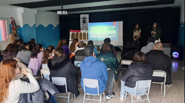 Jornadas sobre crianza respetuosa en jardines municipales fortalecen el acompañamiento familiar