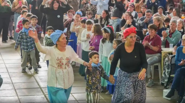 Tradición y comunidad en la peña de la Escuela 35