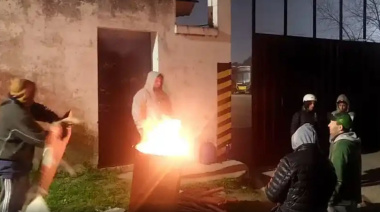 Colectivos: los choferes no pudieron ingresar a la empresa
