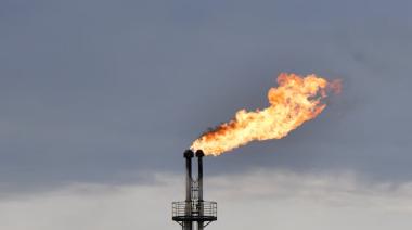 El precio del petróleo sube ante la preocupación por los planes de reapertura del estrecho de Ormuz