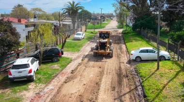 Sostienen de forma constante el mantenimiento de las calles de tierra en Necochea y Quequén
