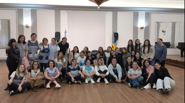 Docentes y estudiantes participaron del taller “El cuerpo como territorio de encuentro”