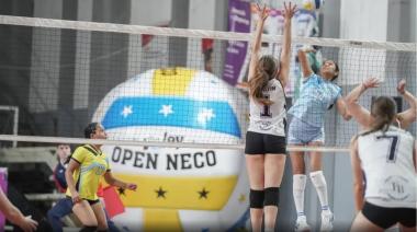 Comenzó el 13° Open Neco Vóley en el Polideportivo Municipal