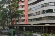 Un joven instalaba vidrios en Brasil y murió tras caer desde el octavo piso