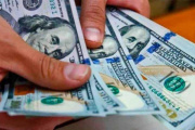 El dólar mayorista rozó el techo de la banda y crecen las dudas sobre la estrategia del Gobierno