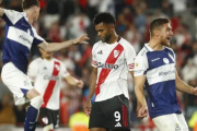 El fuerte posteo de Miguel Borja tras su penal errado en la derrota de River ante Gimnasia