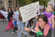 Mujeres marcharon por el centro en una nueva jornada del 8M