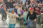 Tradición y comunidad en la peña de la Escuela 35